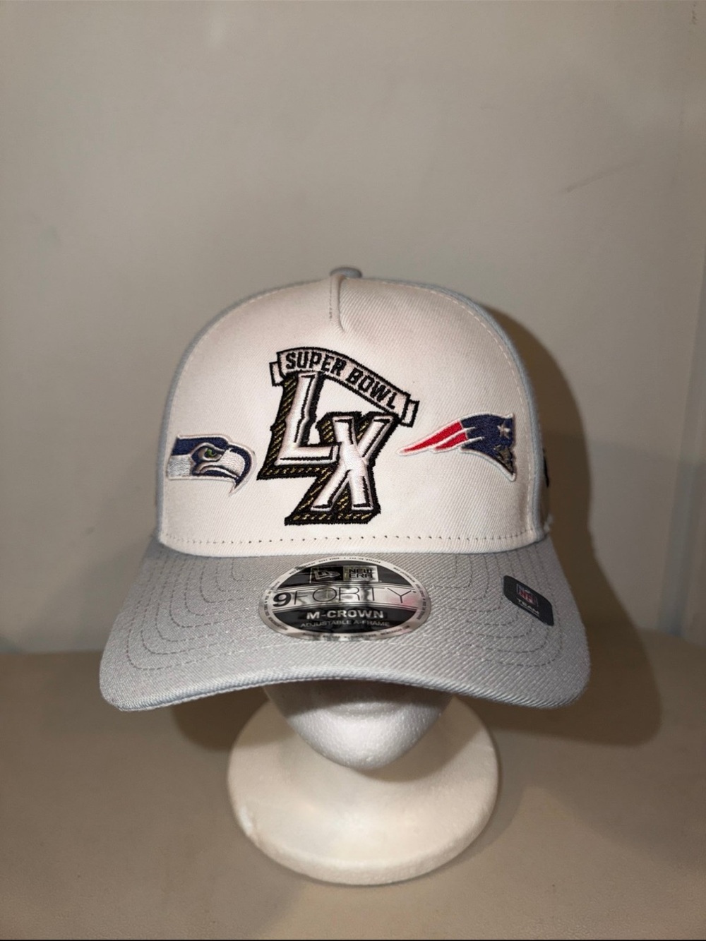 New Era Gray/White New England Patriots vs. Seahawks Superbowl A Frame 9Forty